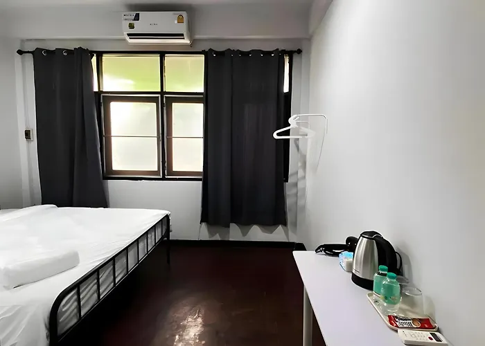 Apartment Bao The Giant Swing - เสาชิงช้า ศาลเจ้าพ่อเสือ 1